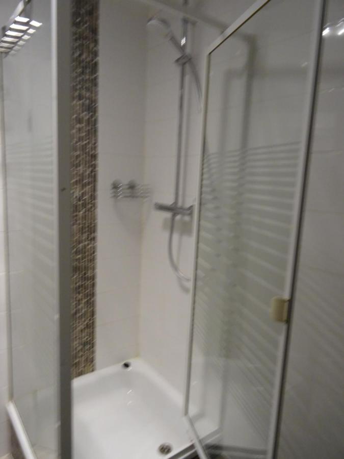 Ferienwohnung Ca 85 Qm Zzgl 17 Qm Terrasse Hannover Exteriör bild
