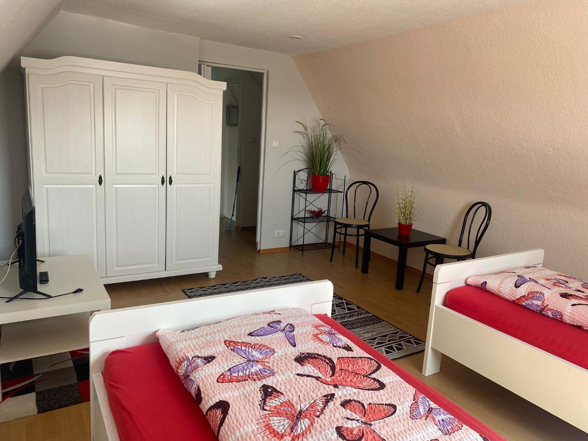 Ferienwohnung Ca 85 Qm Zzgl 17 Qm Terrasse Hannover Exteriör bild